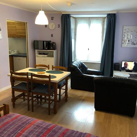 Chez Gustou Apartman Chaudes-Aigues Kültér fotó