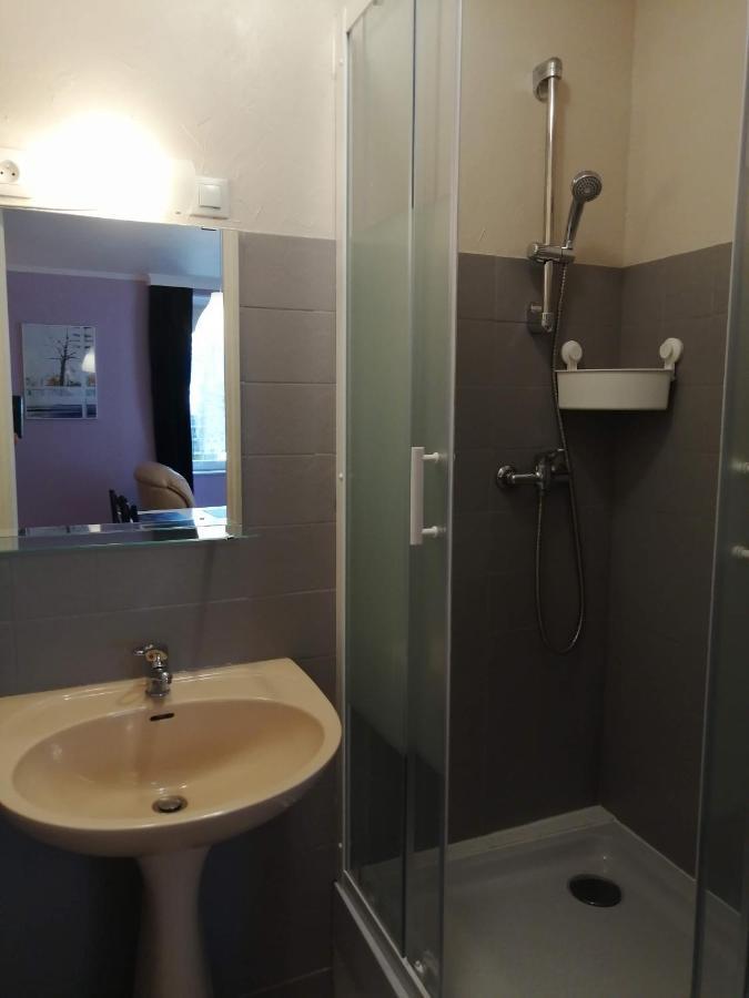 Chez Gustou Apartman Chaudes-Aigues Kültér fotó