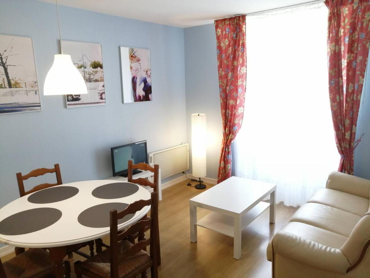 Chez Gustou Apartman Chaudes-Aigues Kültér fotó