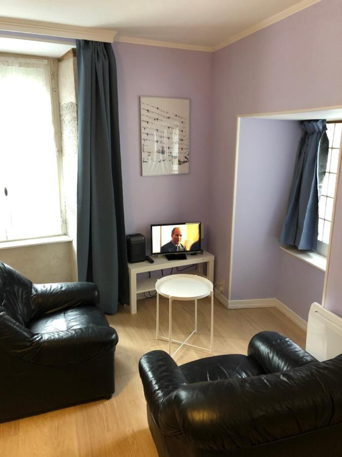 Chez Gustou Apartman Chaudes-Aigues Kültér fotó