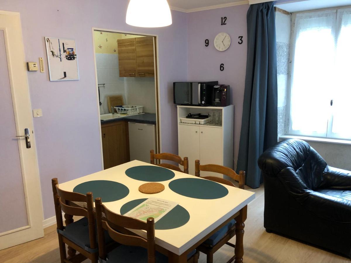 Chez Gustou Apartman Chaudes-Aigues Kültér fotó
